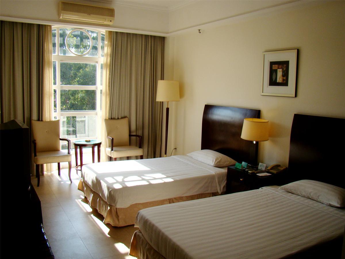 Clifford Golden Lake Hotel Φοσάν Εξωτερικό φωτογραφία